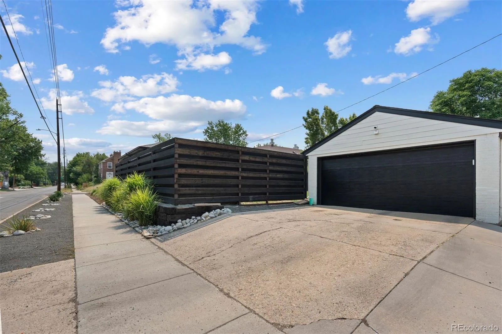 1295 Forest Street Denver CO 80220 | MLS #REC2299828 08292026190737 1600 40