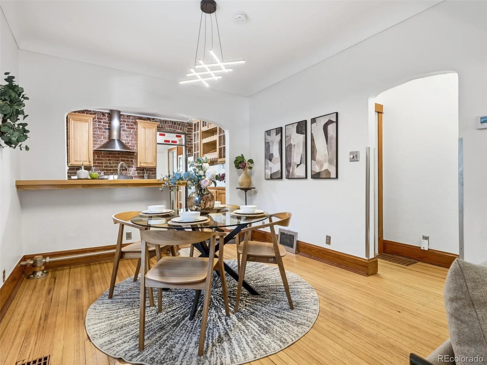 1847 S Emerson Street Denver CO 80210 | MLS #REC2301433 09232026093919 1600 6