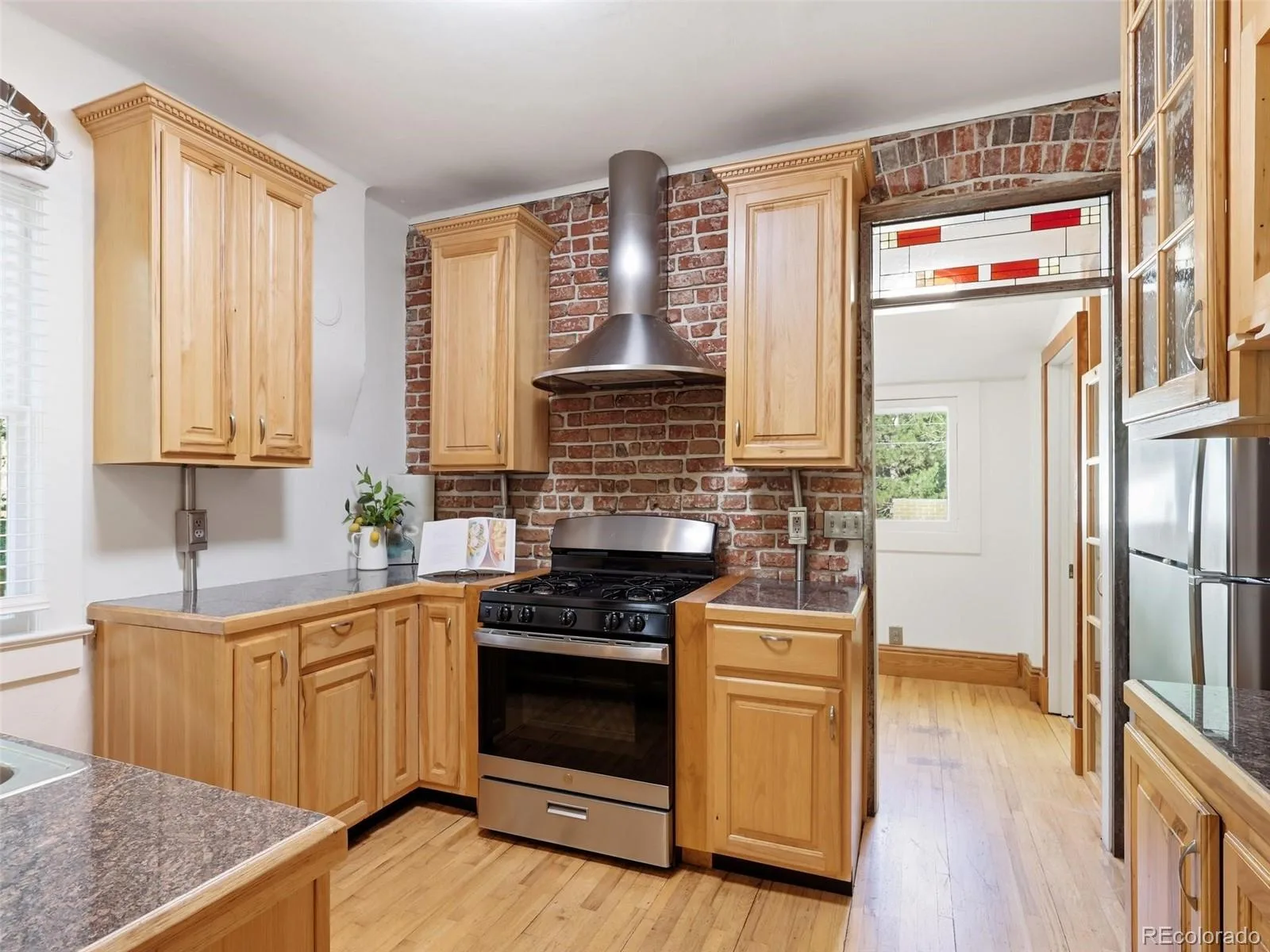 1847 S Emerson Street Denver CO 80210 | MLS #REC2301433 09232026093919 1600 8