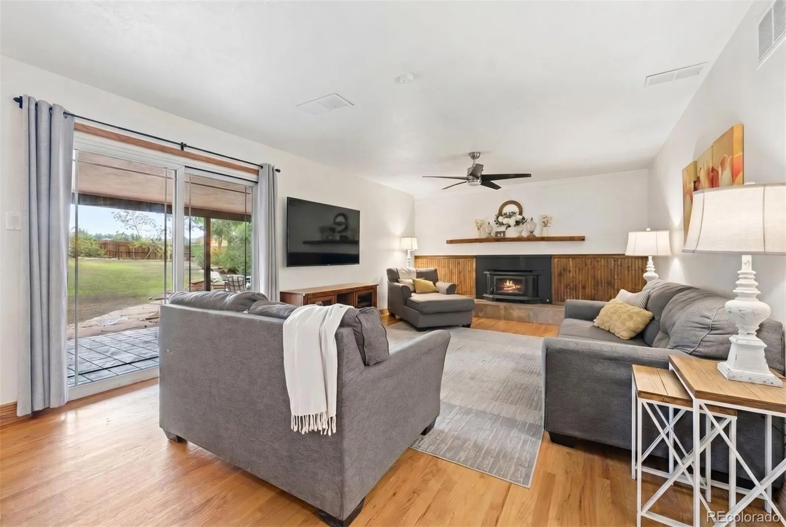 12861 W Asbury Place Lakewood CO 80228 MLS #REC2301744 05232026092920 1600 16