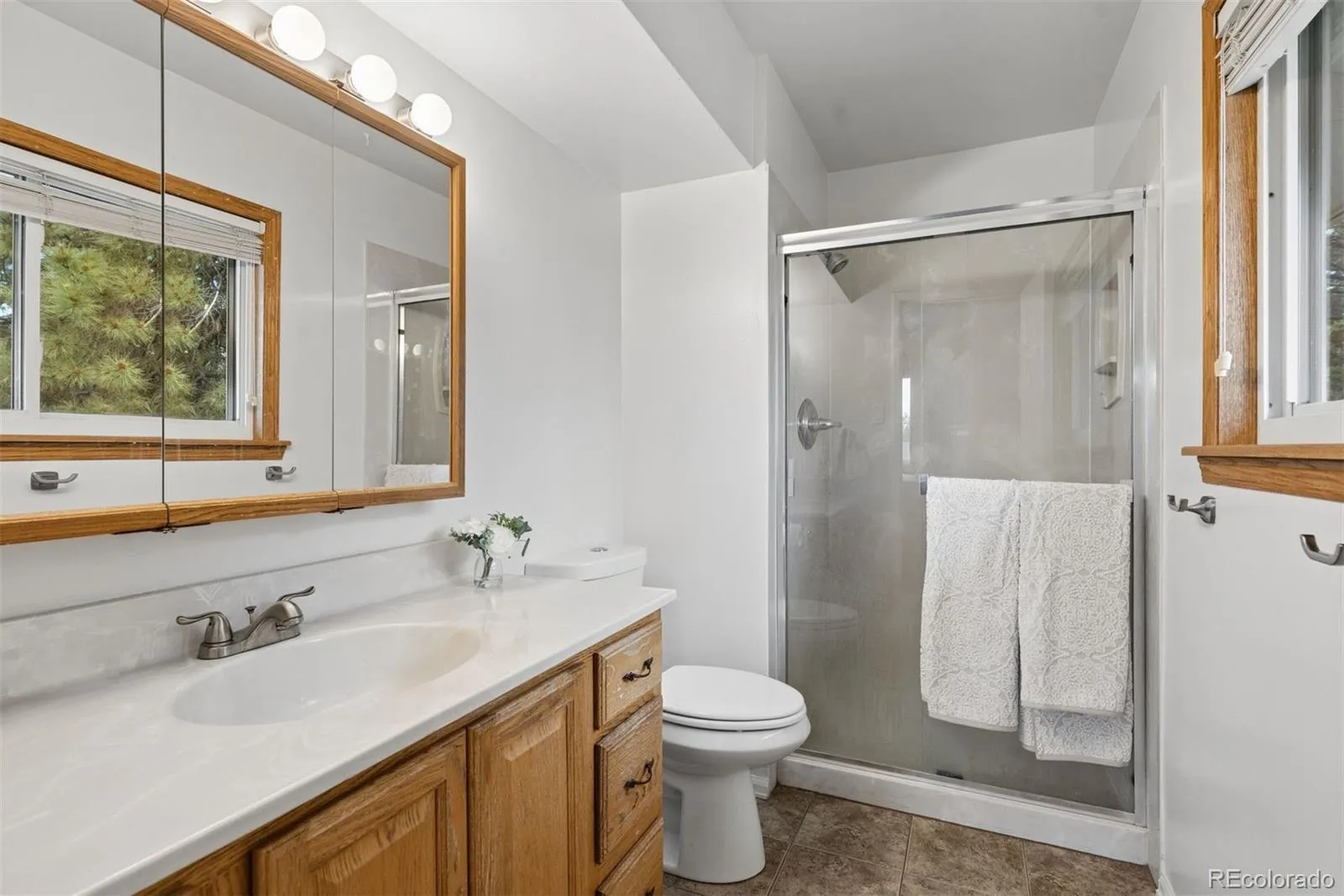 12861 W Asbury Place Lakewood CO 80228 MLS #REC2301744 05232026092920 1600 25