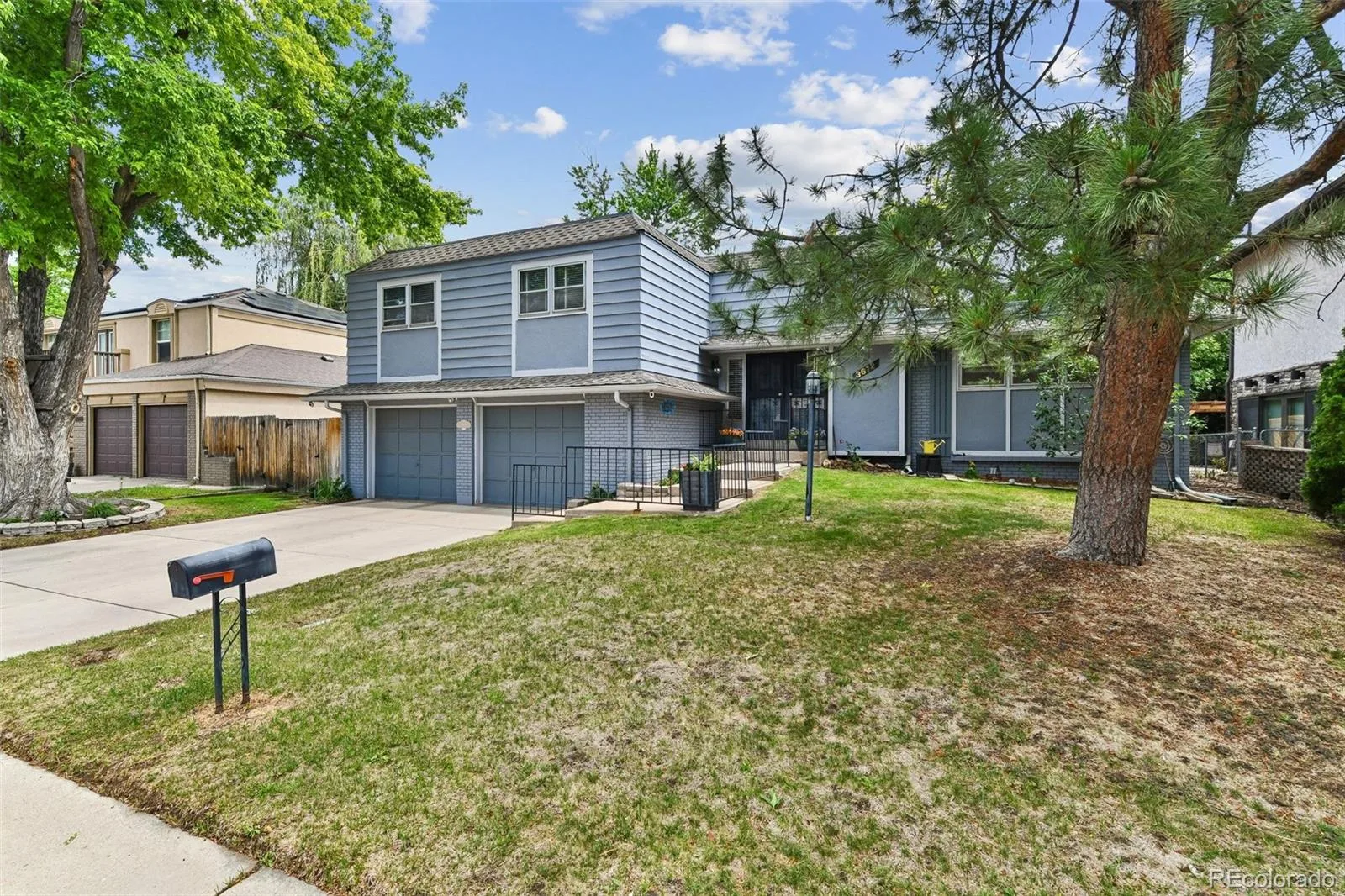 3612 S Spruce Street Denver CO 80237 MLS #REC2302338 06122026173108 1600 33