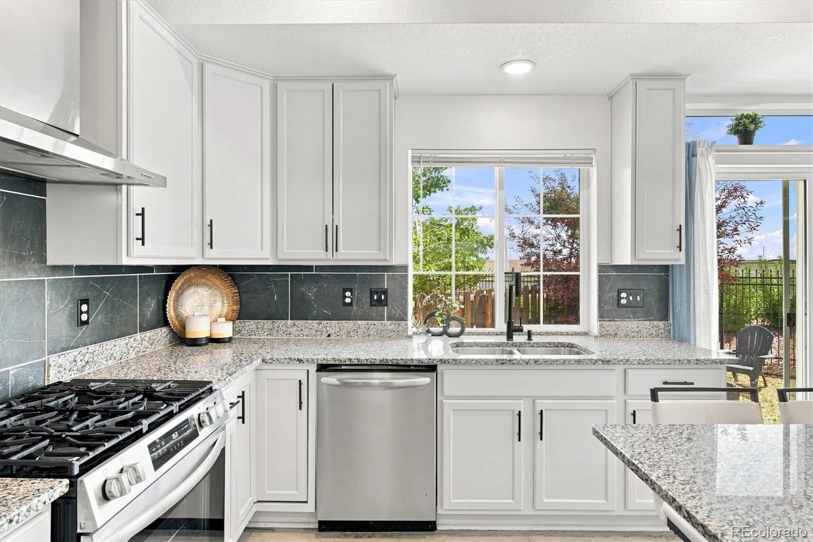 26236 E Byers Place Aurora CO 80018 | MLS #REC2303722 08282026154750 1600 16