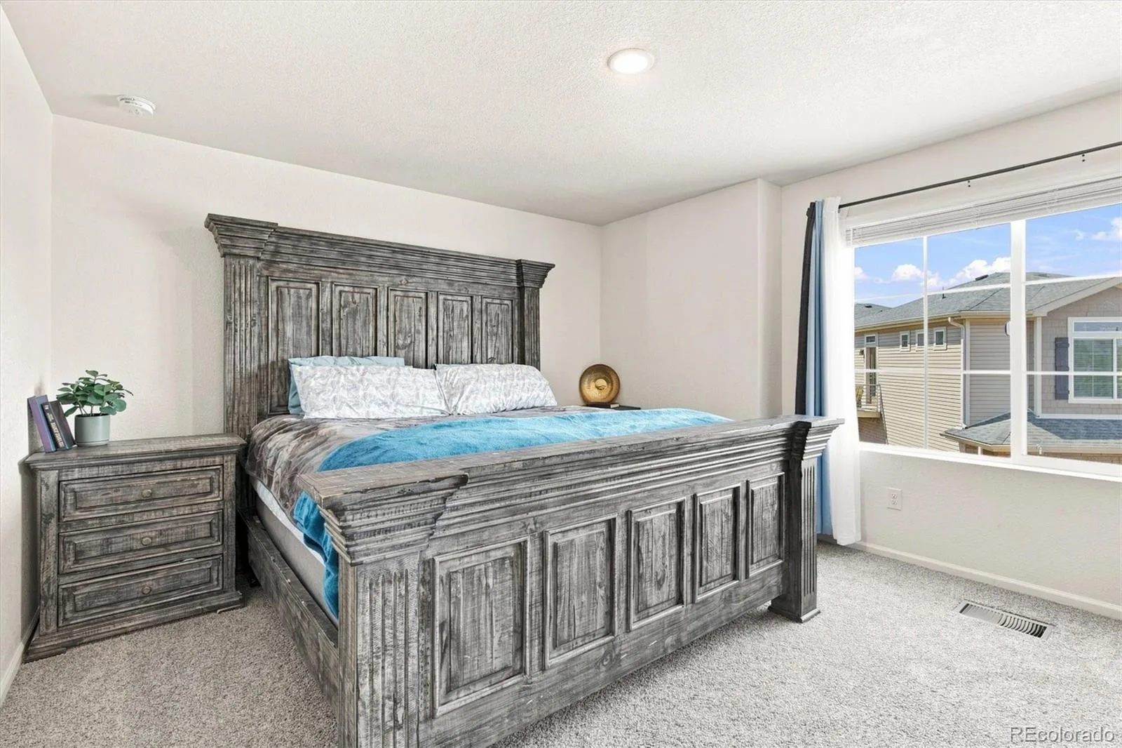 26236 E Byers Place Aurora CO 80018 | MLS #REC2303722 08282026154750 1600 3