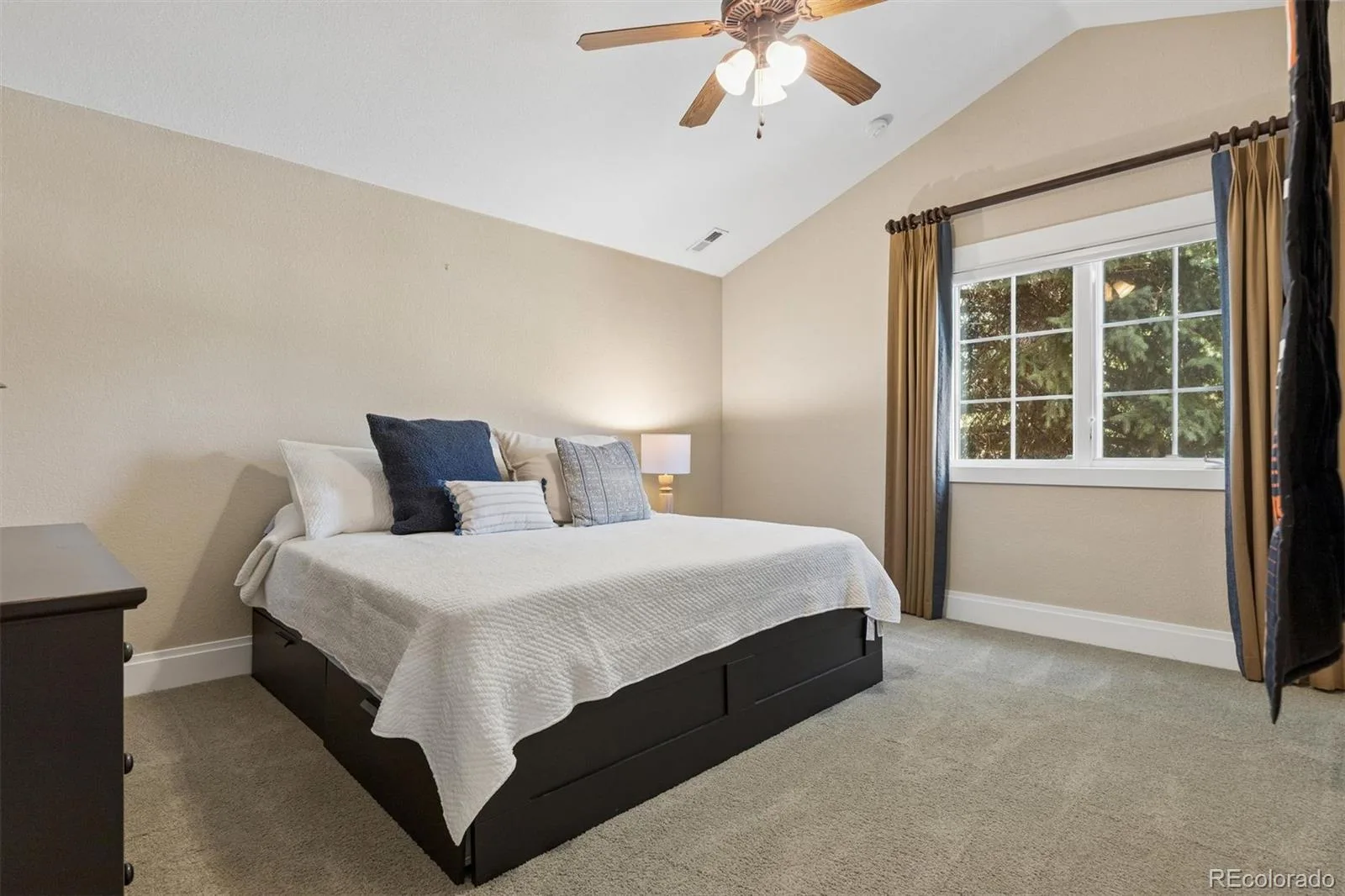 3660 E Warren Avenue Denver CO 80210 | MLS #REC2304669 08062026033344 1600 27
