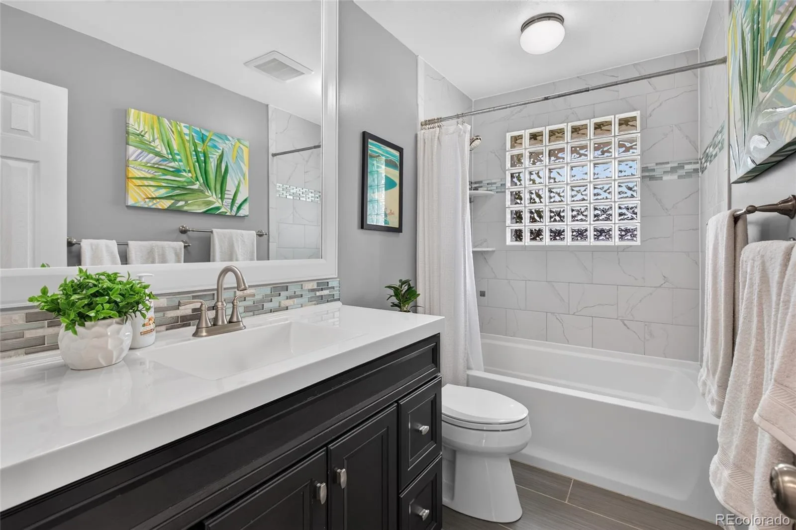 7650 S Kit Carson Drive Centennial CO 80122 MLS #REC2305668 07082026123103 1600 9