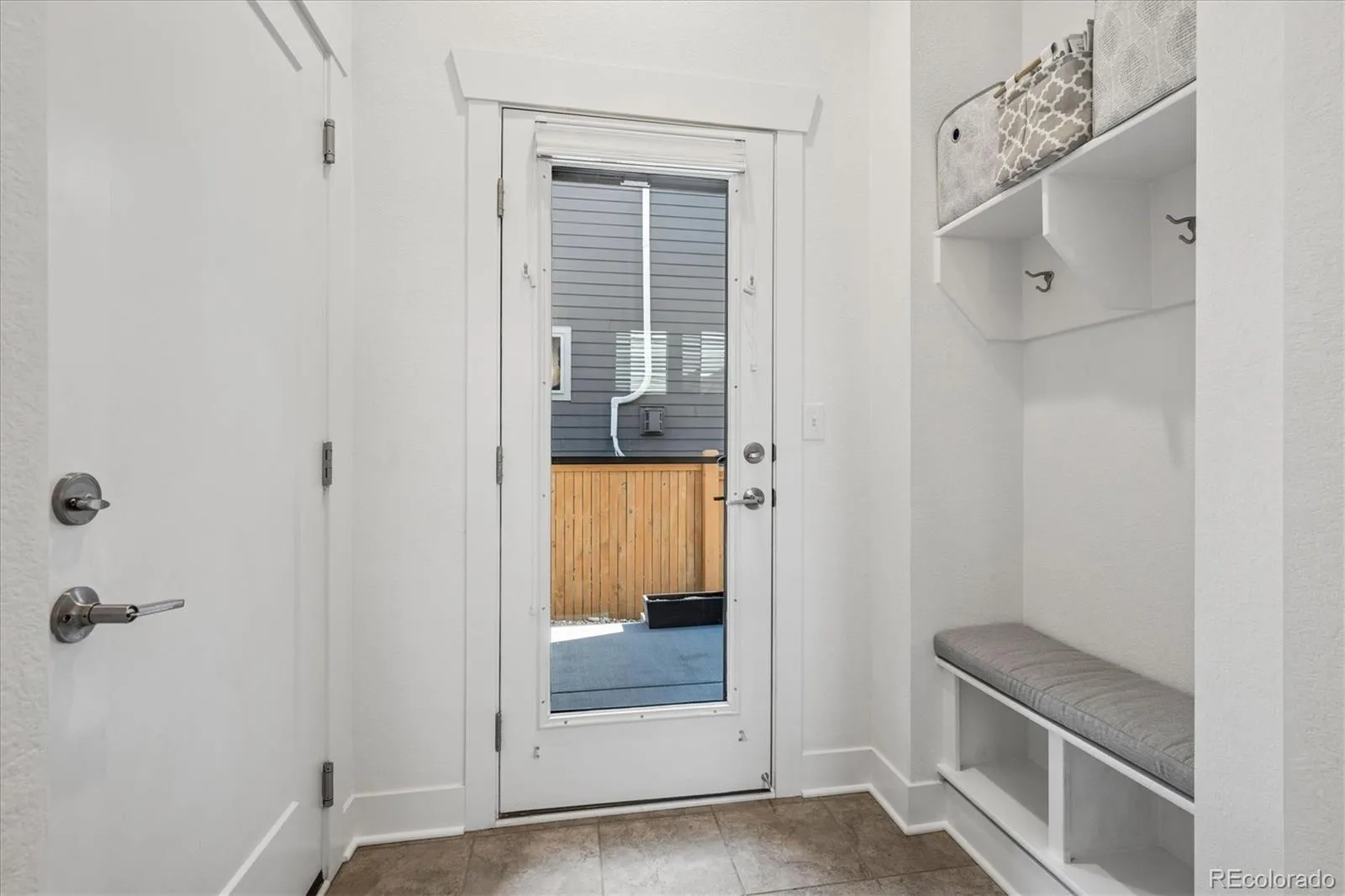 04172026003147 1600 11