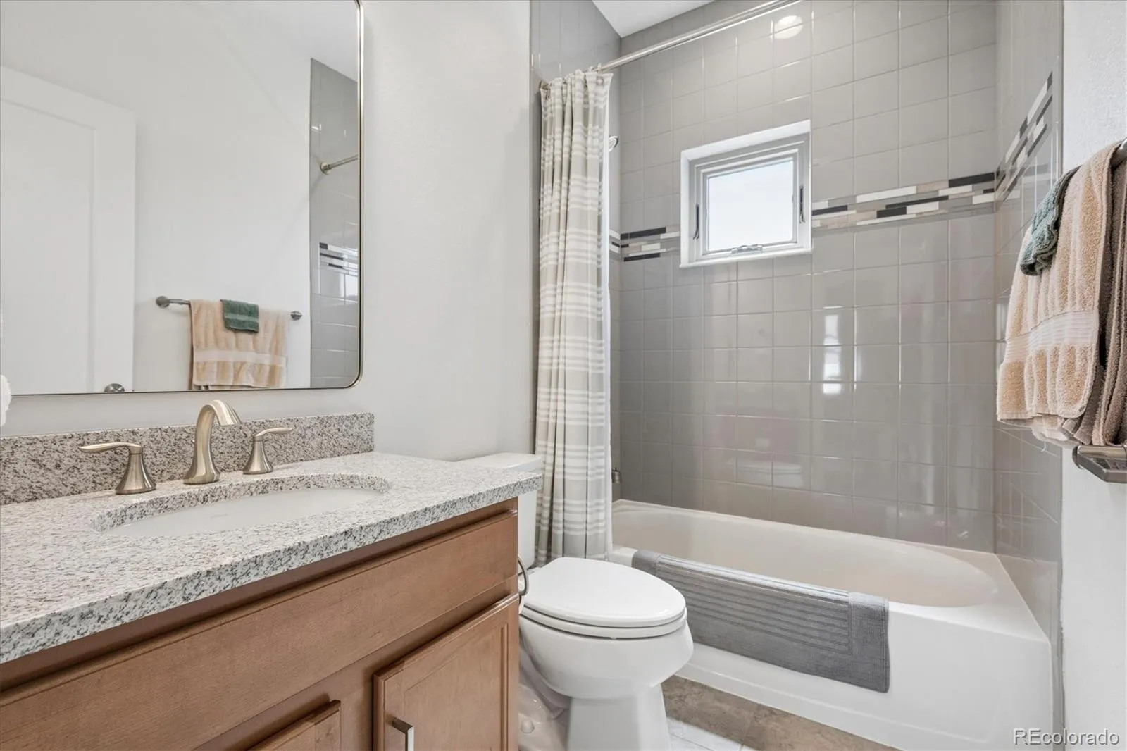 11399 E 25th Drive Aurora CO 80010 MLS #REC2306413 05052026034821 1600 19