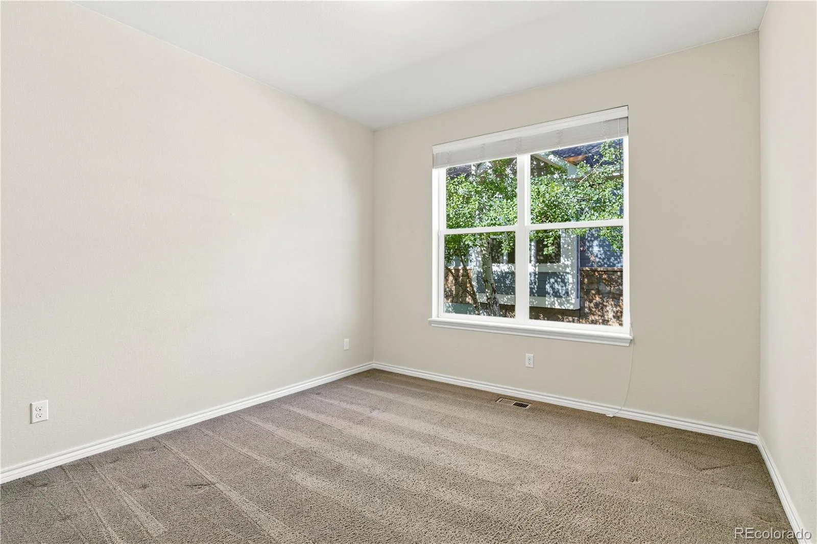 13881 W 87th Drive Arvada CO 80005 | MLS #REC2308699 08012026090404 1600 36