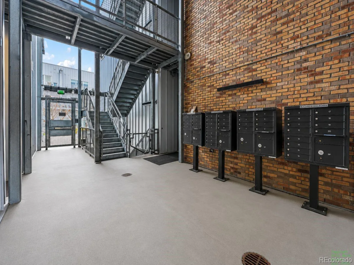 2530 Lawrence Street #RA301 Denver CO 80205 MLS #REC2308807 06132026033215 1200 24