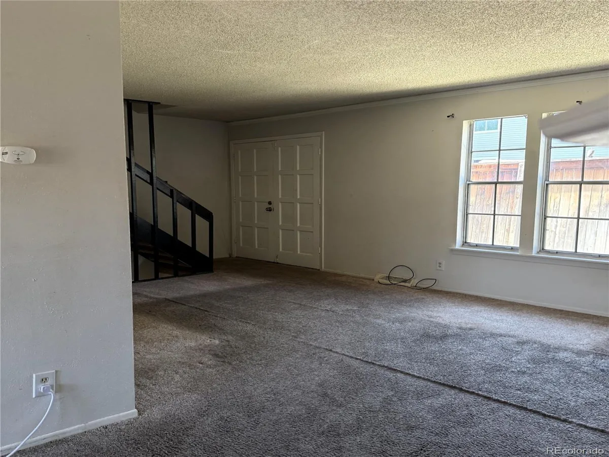 1955 S Oakland Way Aurora CO 80014 | MLS #REC2309003 08202026222631 1200 8