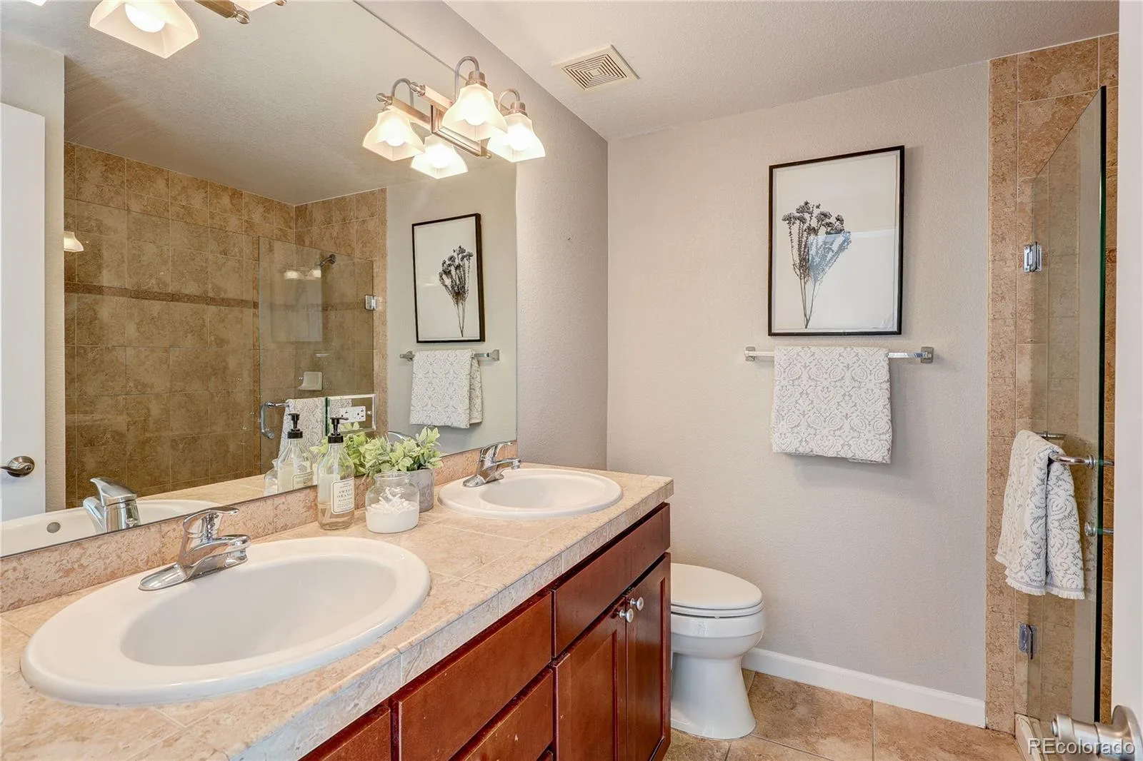 1150 Vine Street #1002 Denver CO 80206 | MLS #REC2309452 10082026184310 1600 14