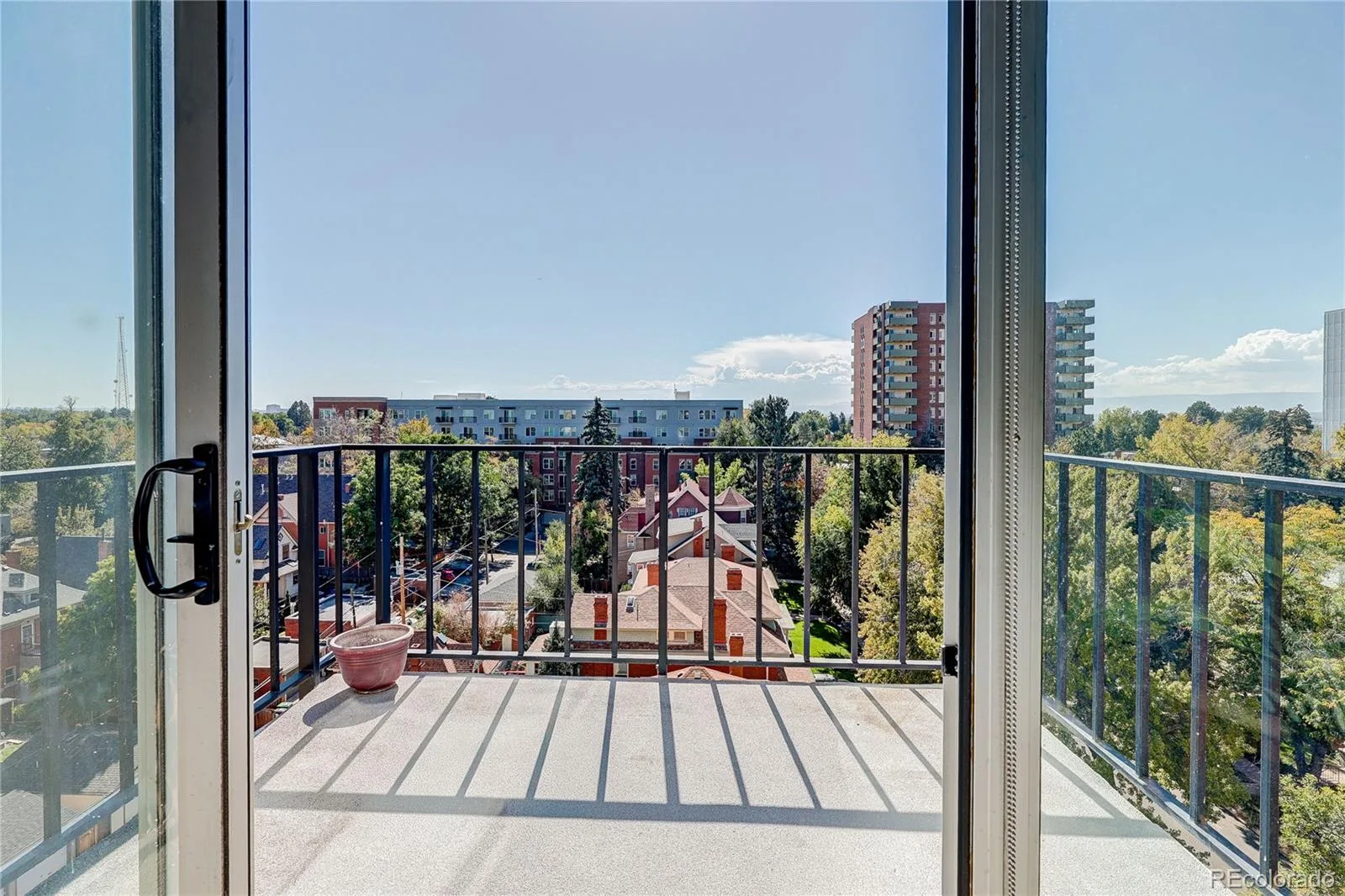 1150 Vine Street #1002 Denver CO 80206 | MLS #REC2309452 10082026184310 1600 23