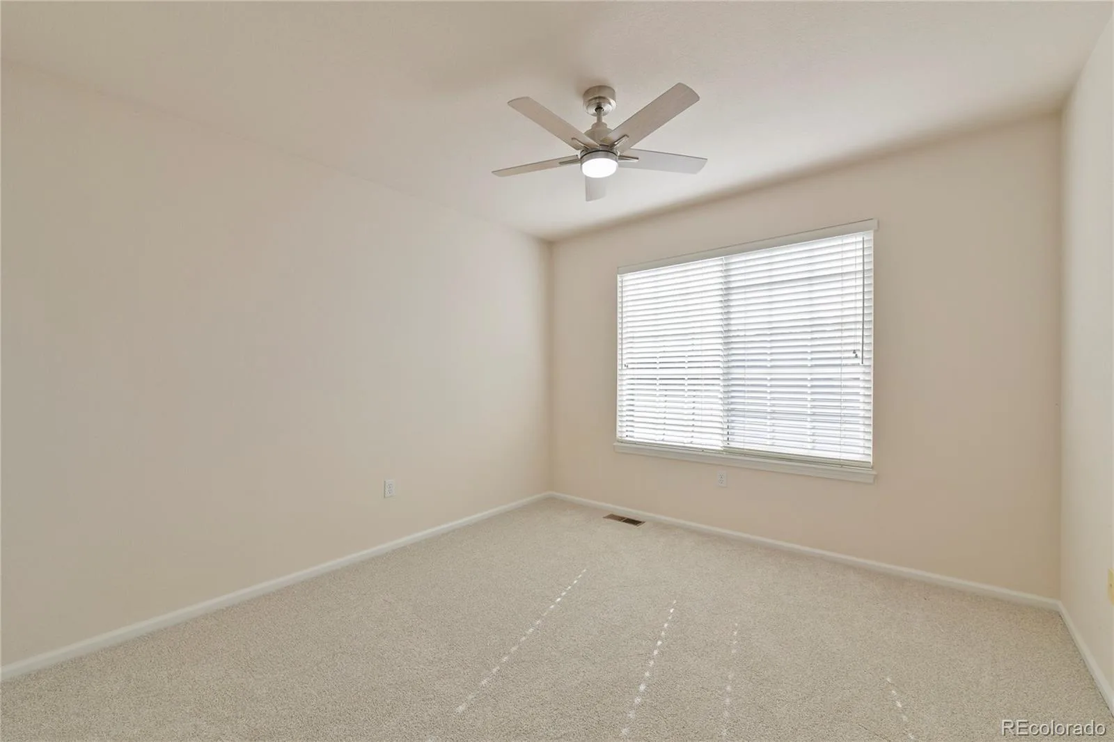 10037 Sylvestor Road Highlands Ranch CO 80129 MLS #REC2309722 06122026072213 1600 16