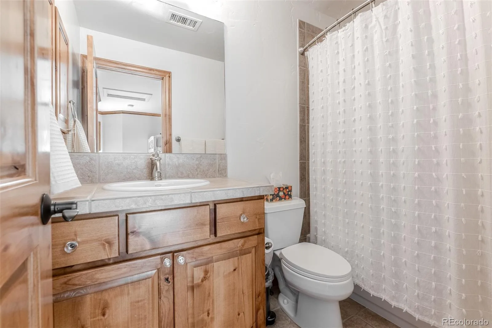 2515 S Fillmore Street Denver CO 80210 MLS #REC2311322 06092026024030 1600 25