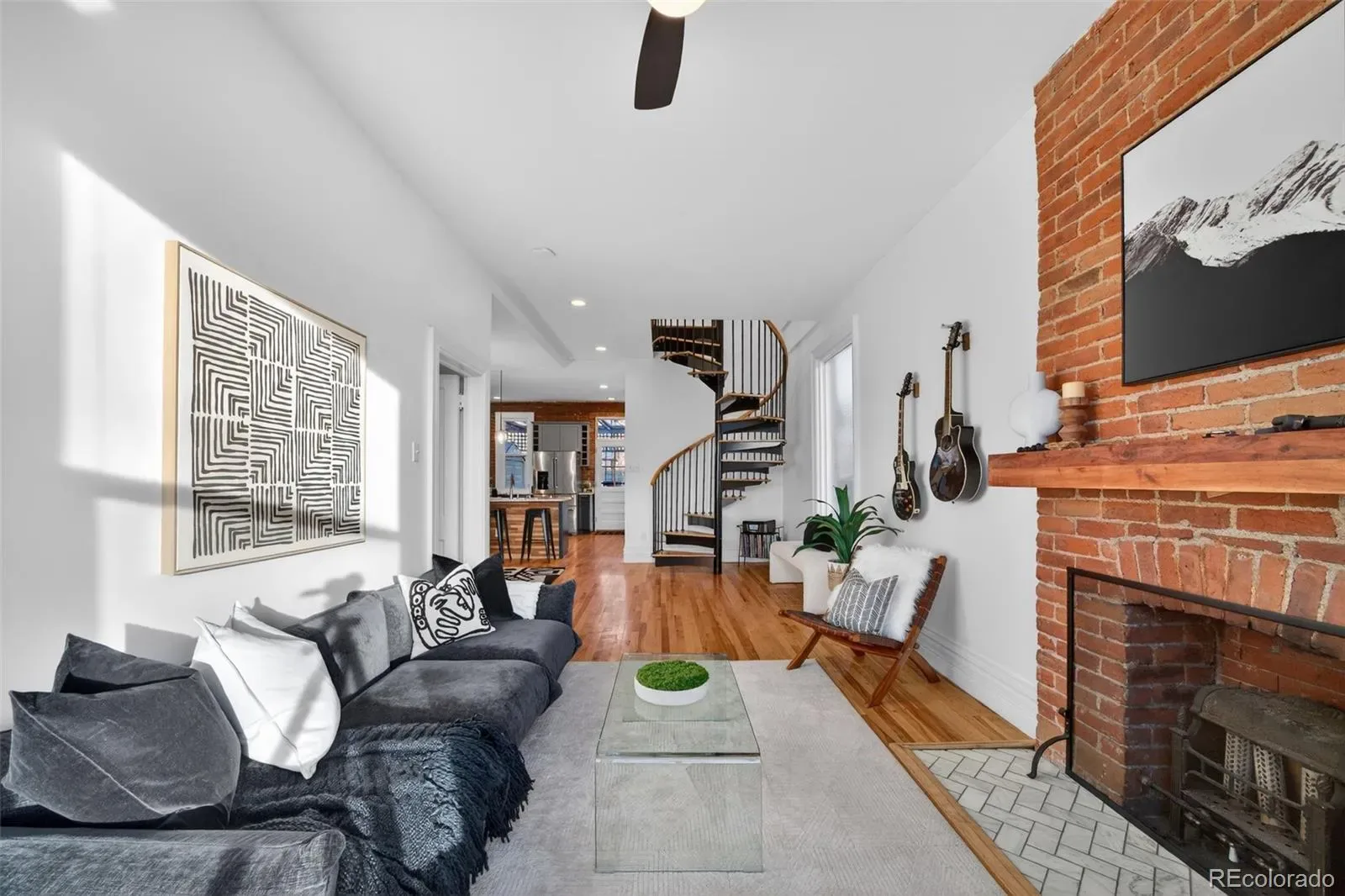 03262026003547 1600 0