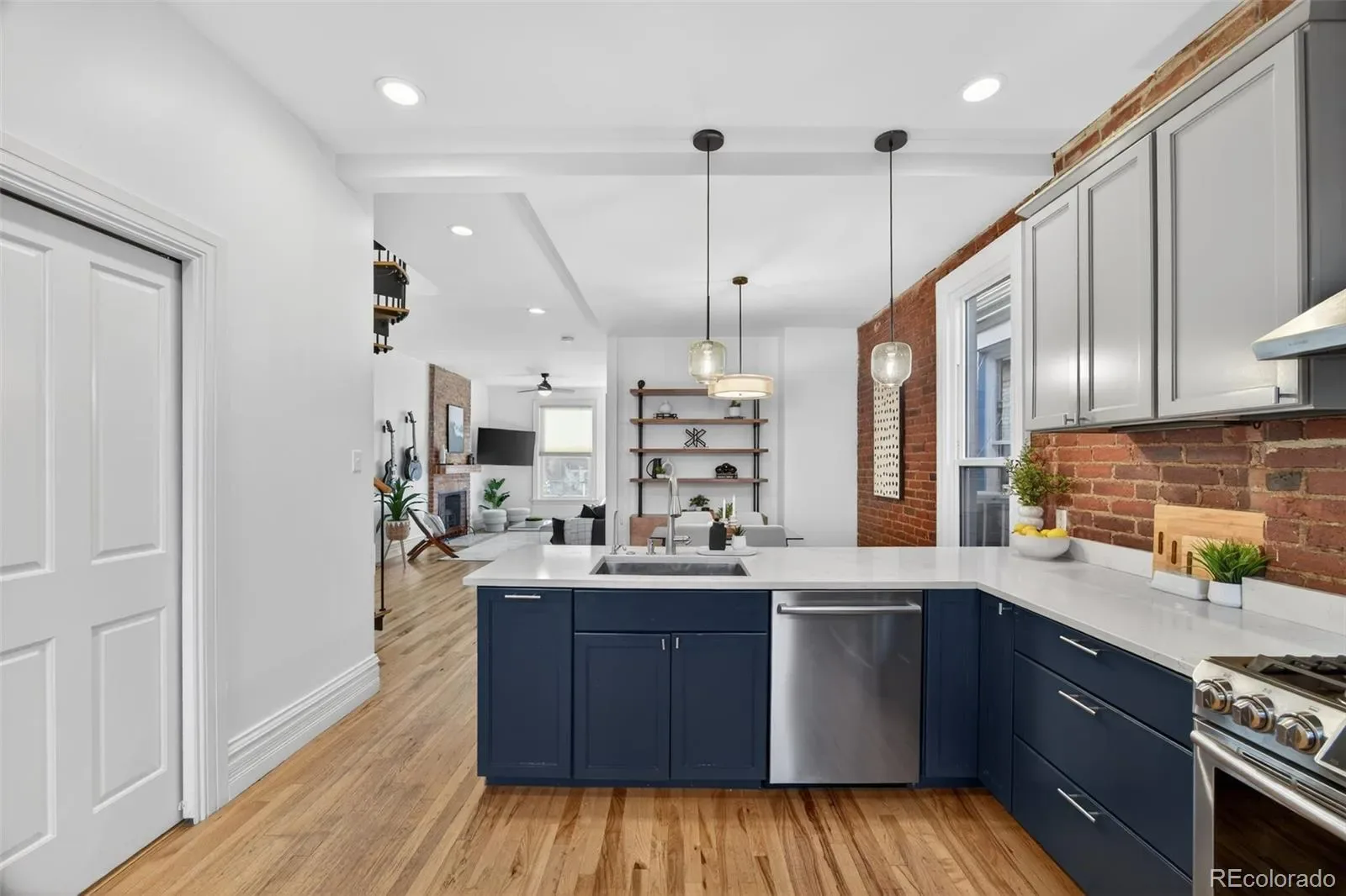 03262026003547 1600 11