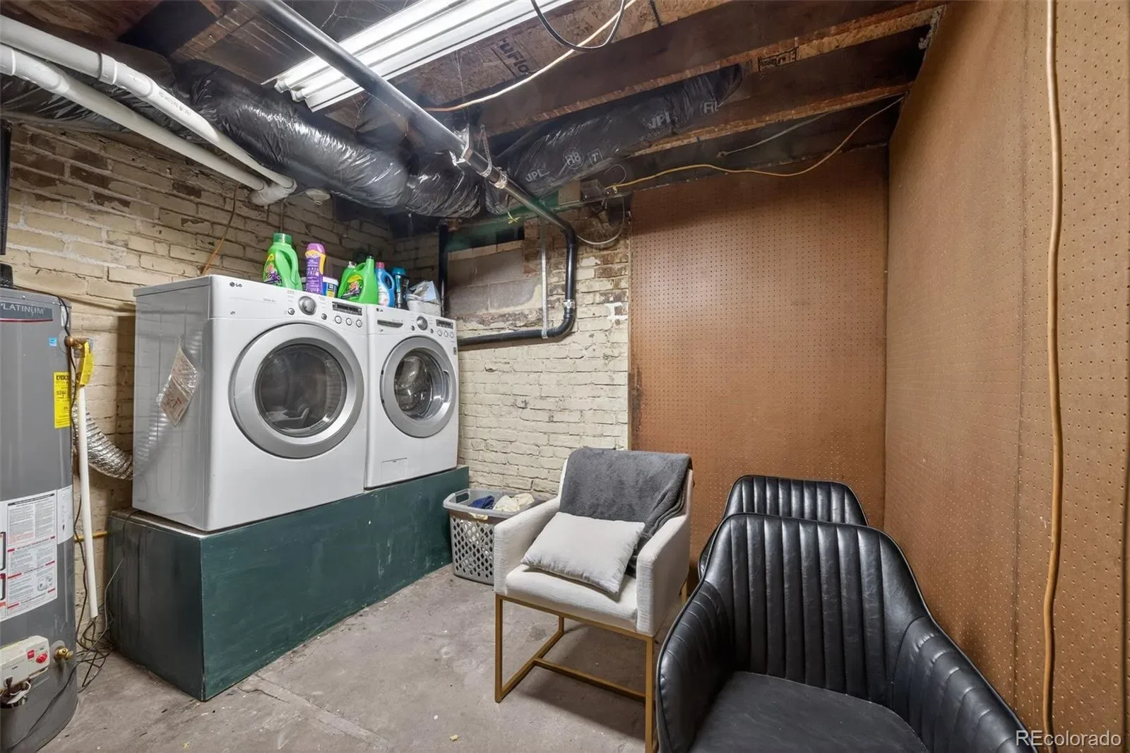 03262026003547 1600 22