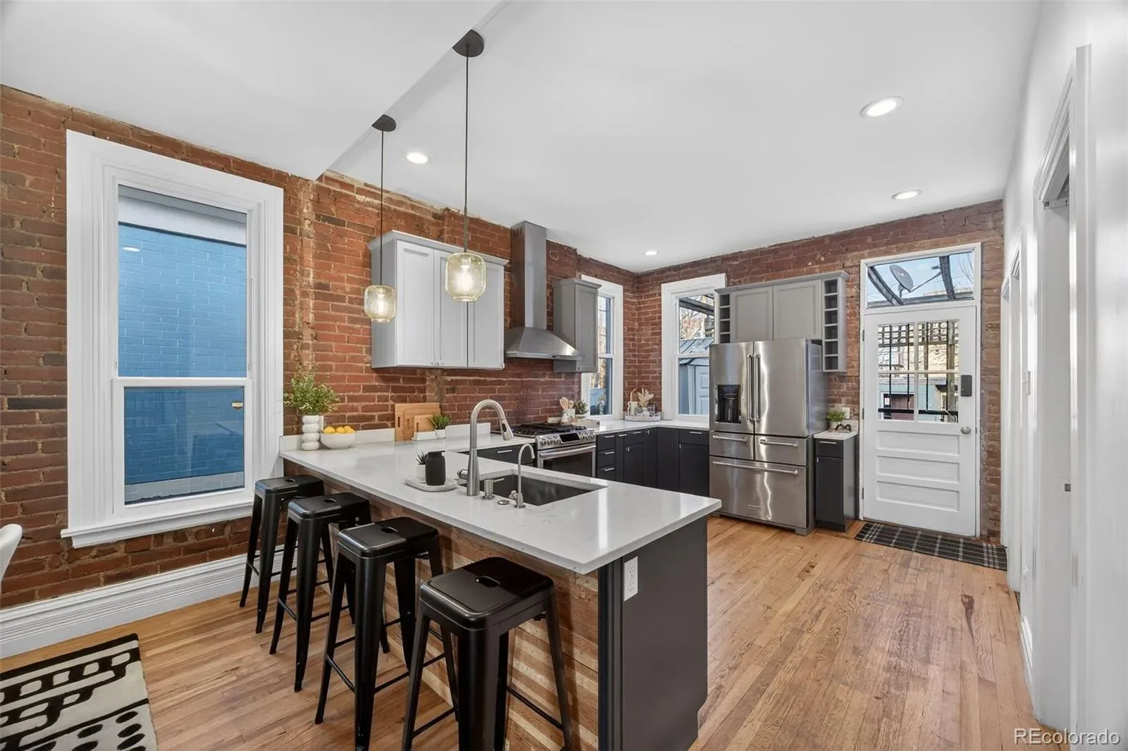 03262026003547 1600 8