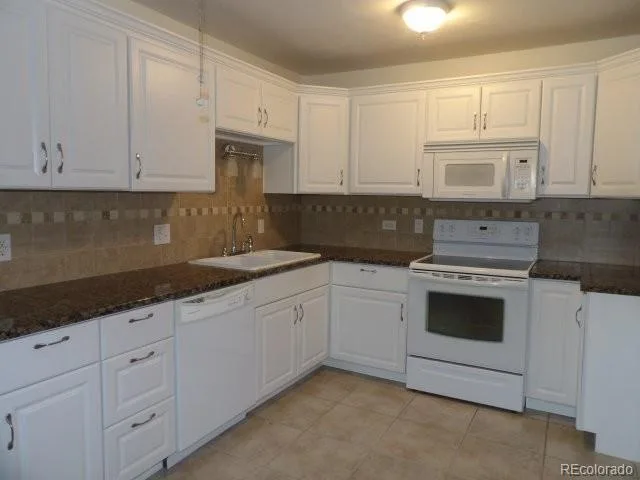 715 S Alton Way #7A Denver CO 80247 | MLS #REC2312249 07232026210031 640 7