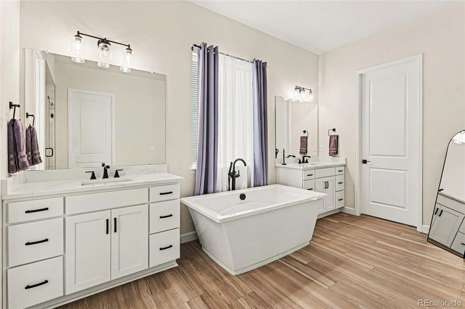 4044 Haleyville Court Aurora CO 80019 MLS #REC2313295 05152026210949 1600 14