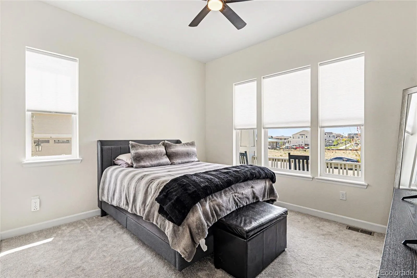 4044 Haleyville Court Aurora CO 80019 MLS #REC2313295 05152026210949 1600 16