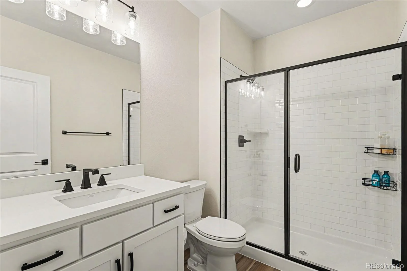4044 Haleyville Court Aurora CO 80019 MLS #REC2313295 05152026210949 1600 33