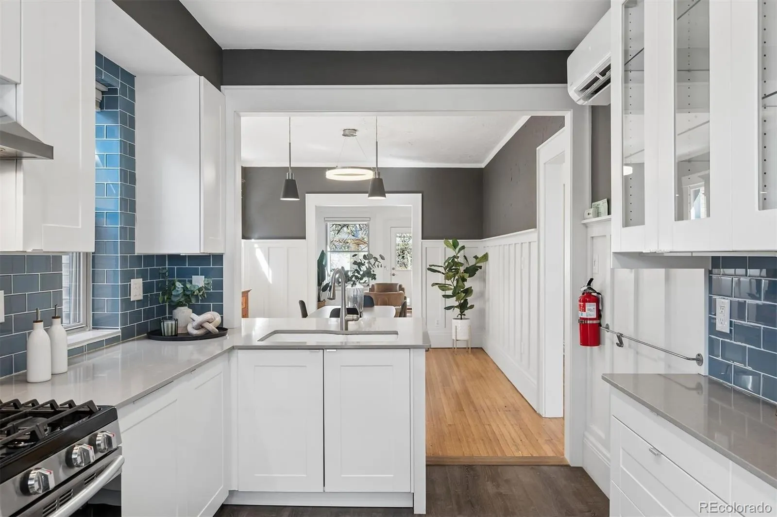 04162026212307 1600 16