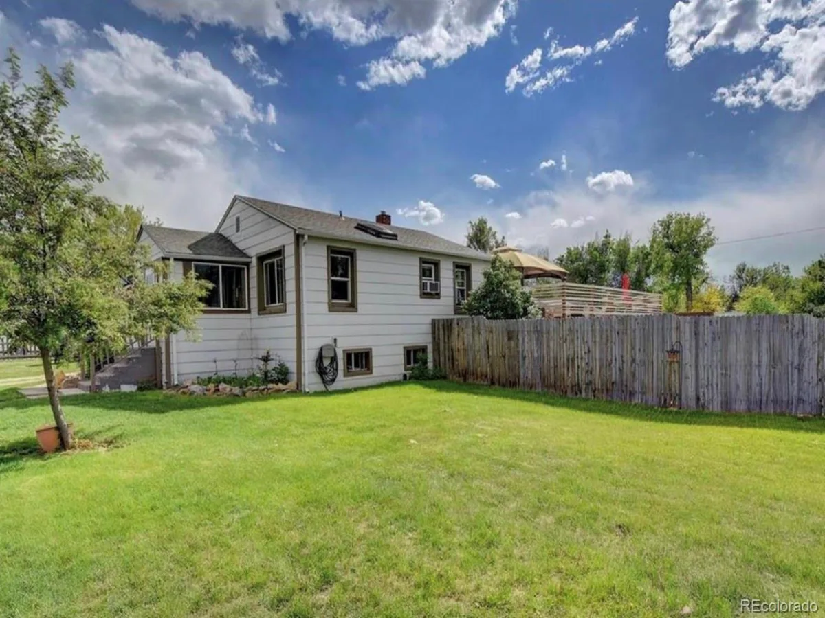 105 S Newland Street Lakewood CO 80226 MLS #REC2313884 06242026225302 1200 2