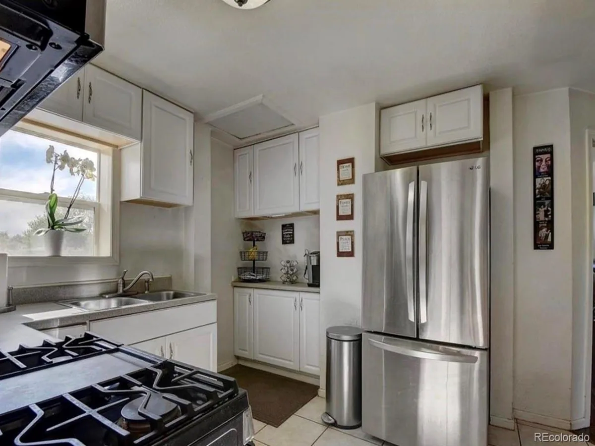 105 S Newland Street Lakewood CO 80226 MLS #REC2313884 06242026225302 1200 3