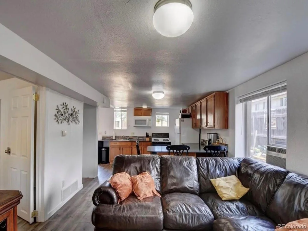 105 S Newland Street Lakewood CO 80226 MLS #REC2313884 06242026225302 1200 9