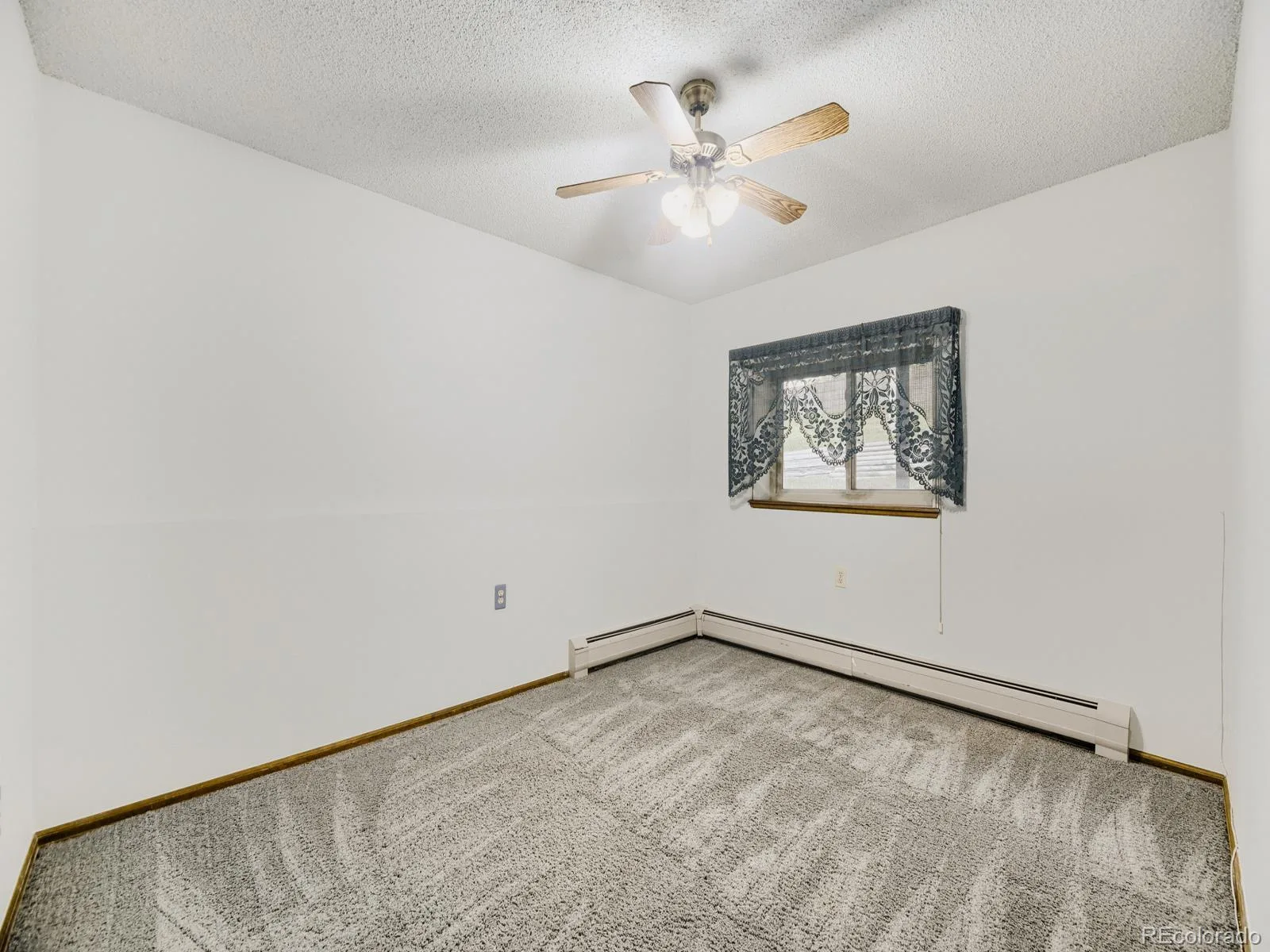 2835 W Davies Drive Littleton CO 80120 | MLS #REC2315341 07032026235848 1600 20