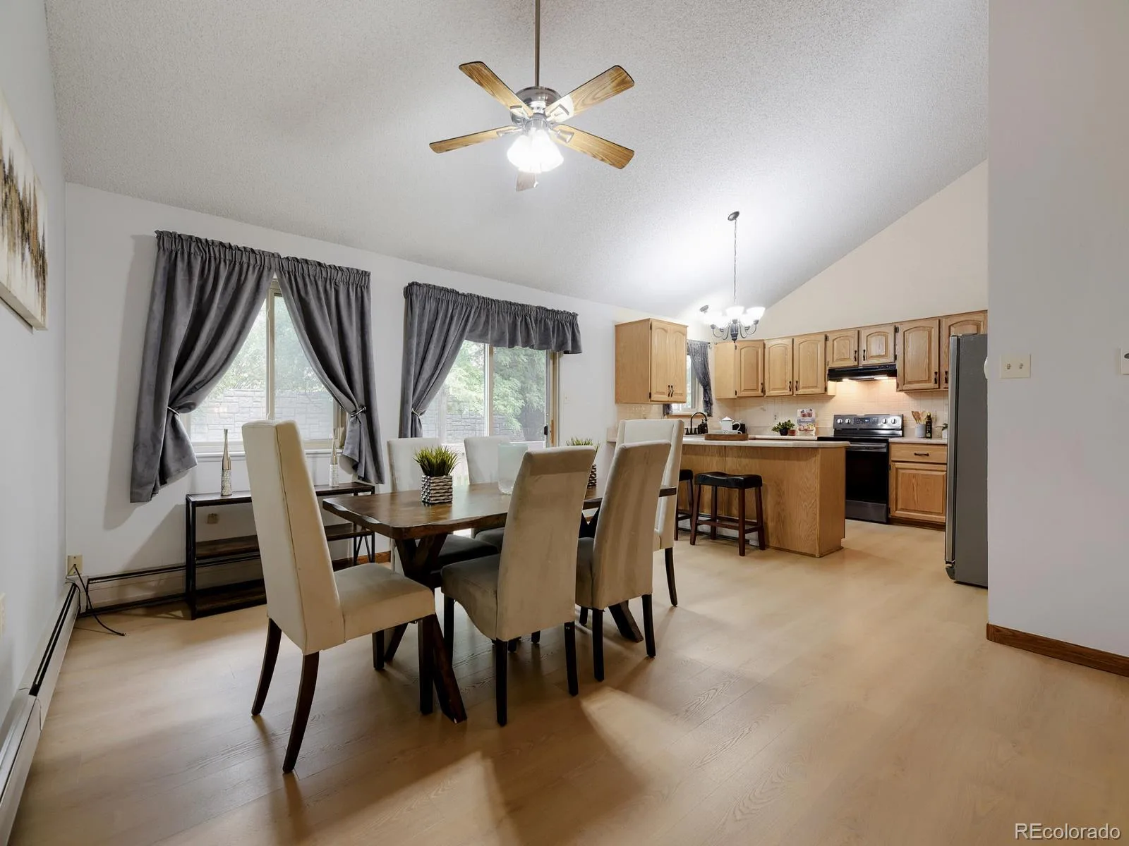 2835 W Davies Drive Littleton CO 80120 | MLS #REC2315341 07032026235848 1600 5