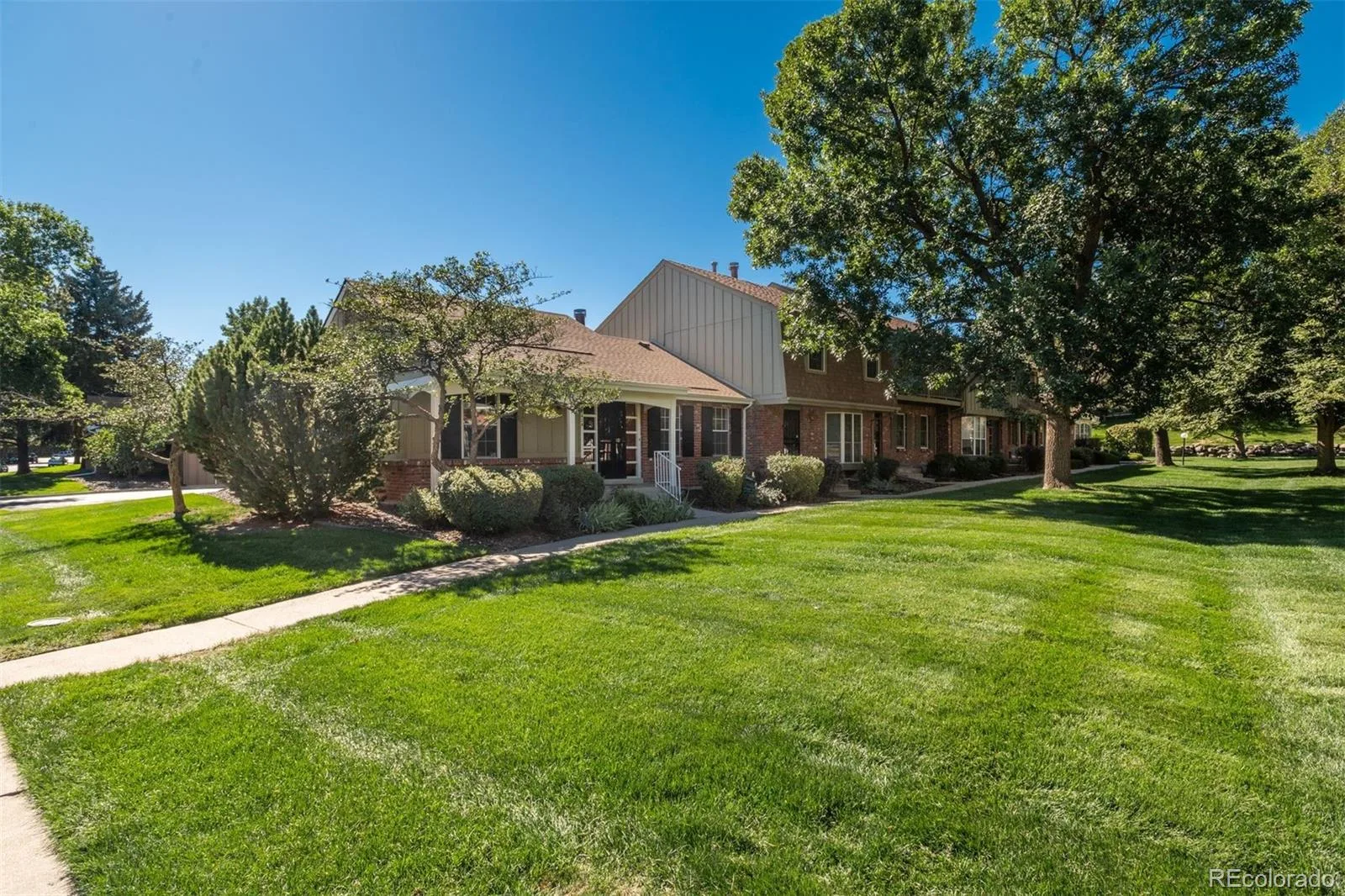 8742 E Amherst Drive #A Denver CO 80231 | MLS #REC2315572 10052026192650 1600 22