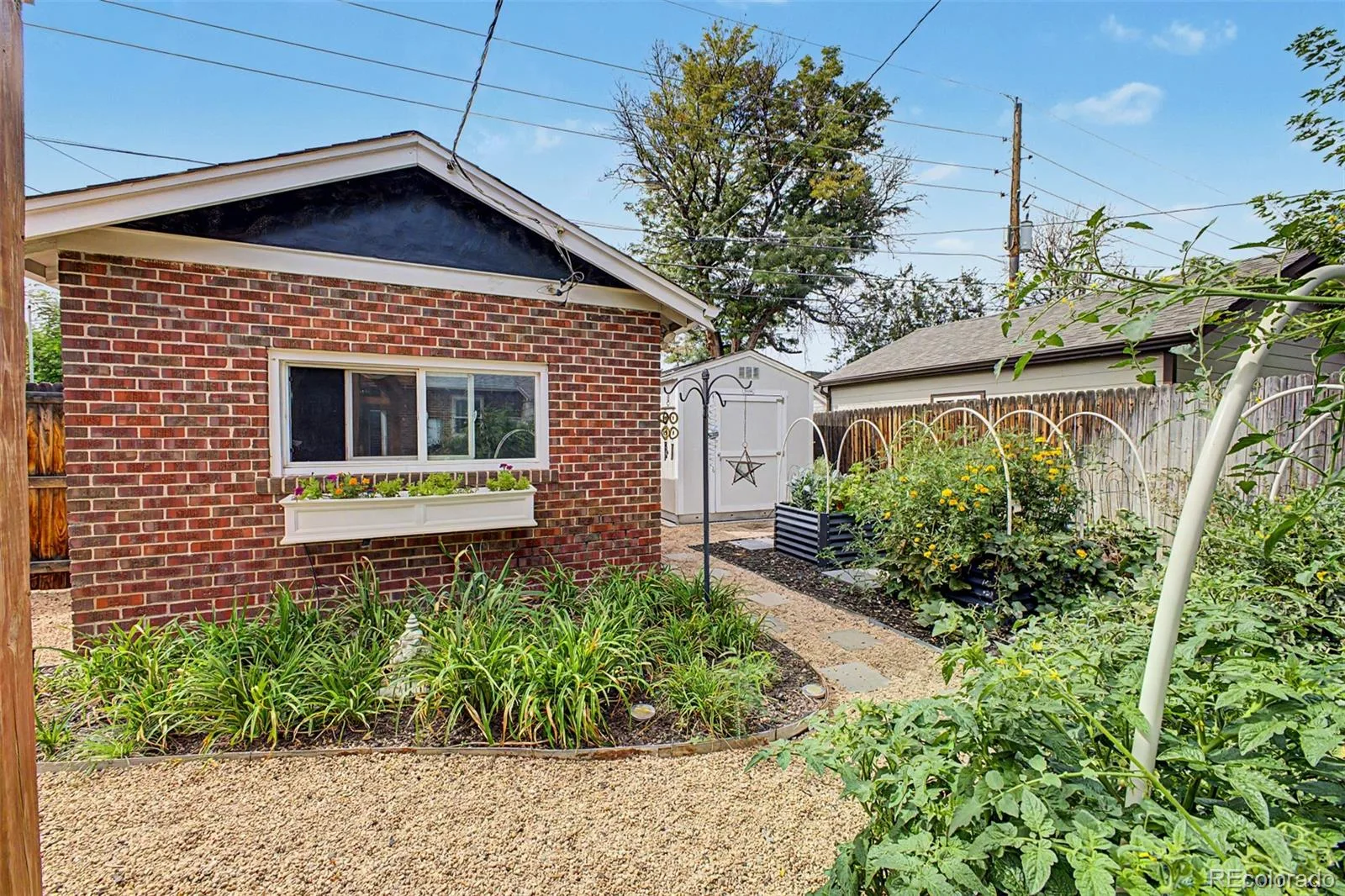2051 S Sherman Street Denver CO 80210 | MLS #REC2317497 09242026112203 1600 38