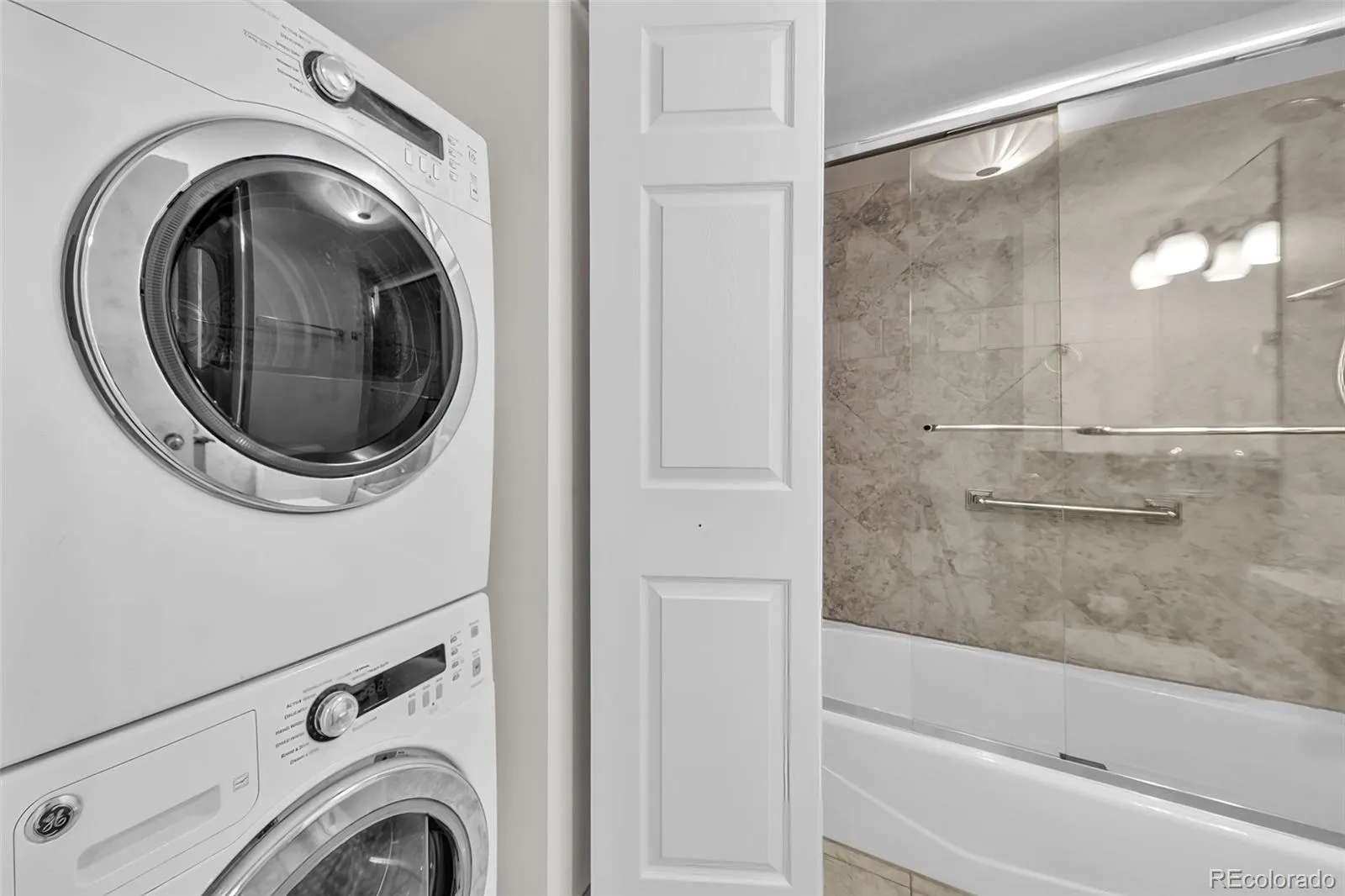 1551 Larimer Street #906 Denver CO 80202 MLS #REC2317690 05162026161100 1600 19