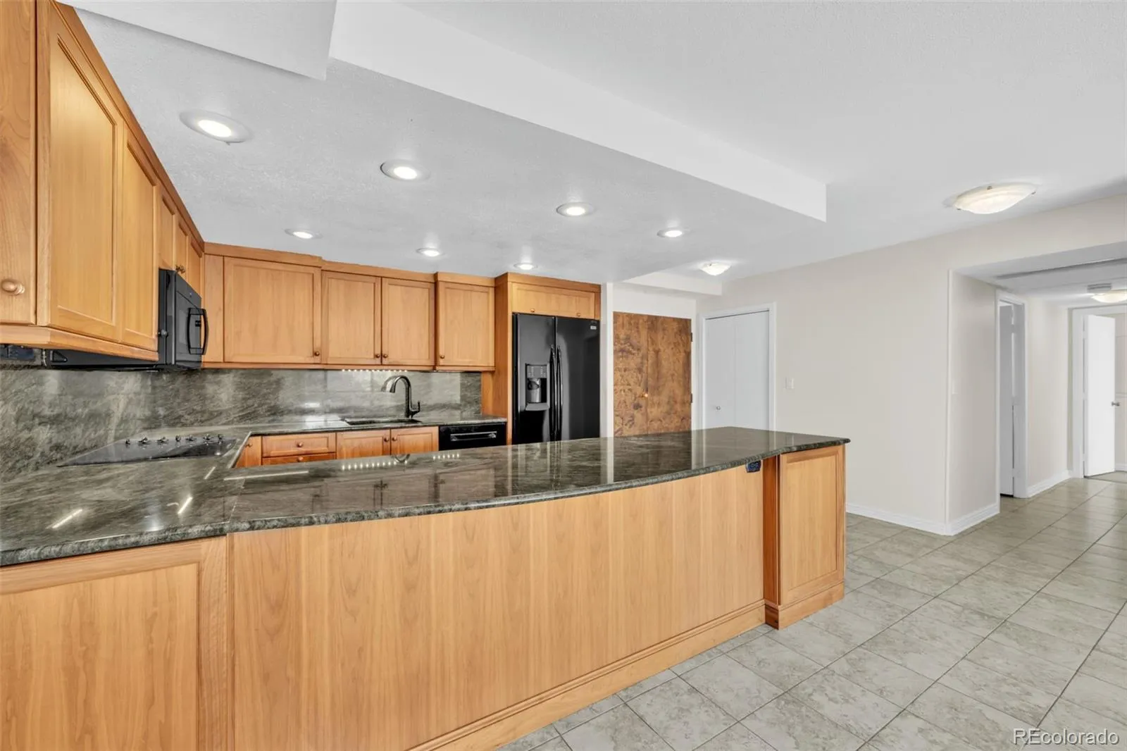 1551 Larimer Street #906 Denver CO 80202 MLS #REC2317690 05162026161100 1600 4