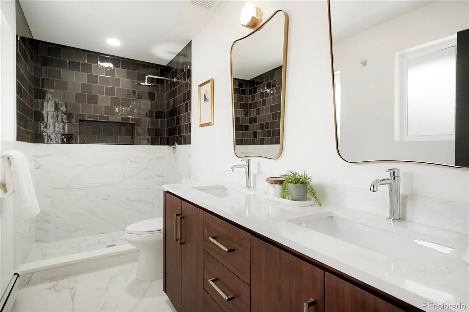 3352 Vivian Drive Wheat Ridge CO 80033 MLS #REC2317777 05192026165457 1600 15