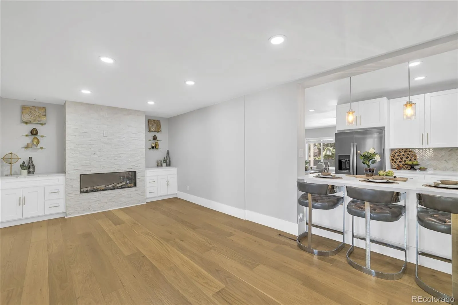 04072026143641 1600 17