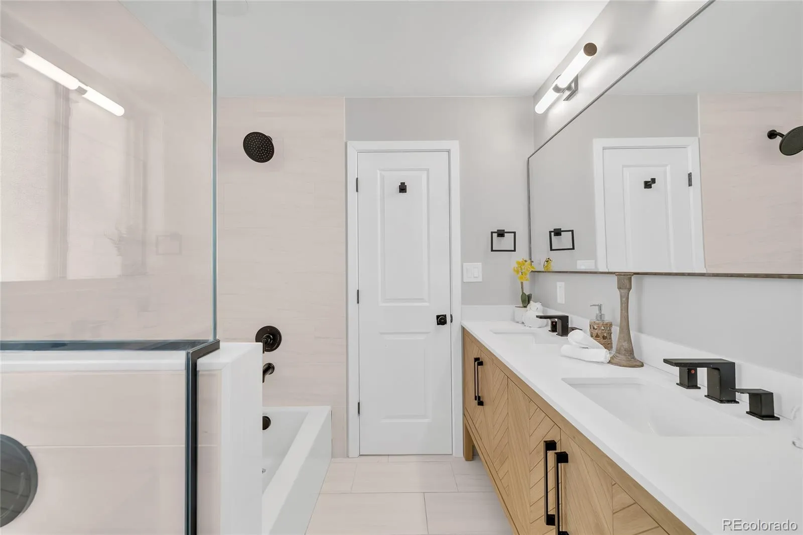 04072026143641 1600 24