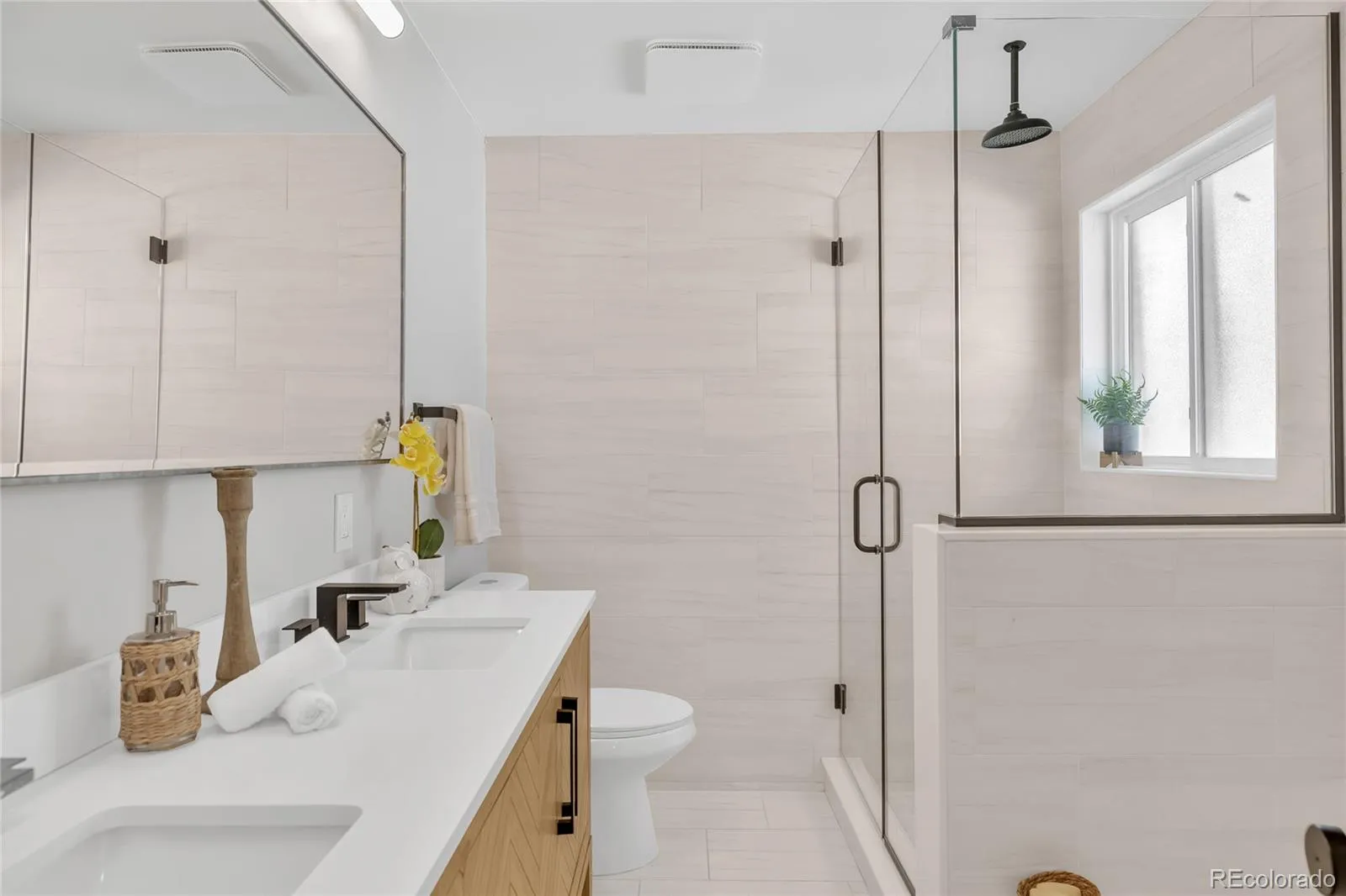 04072026143641 1600 26