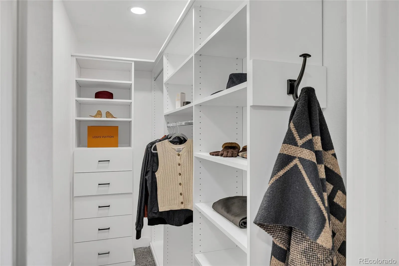 04072026143641 1600 27