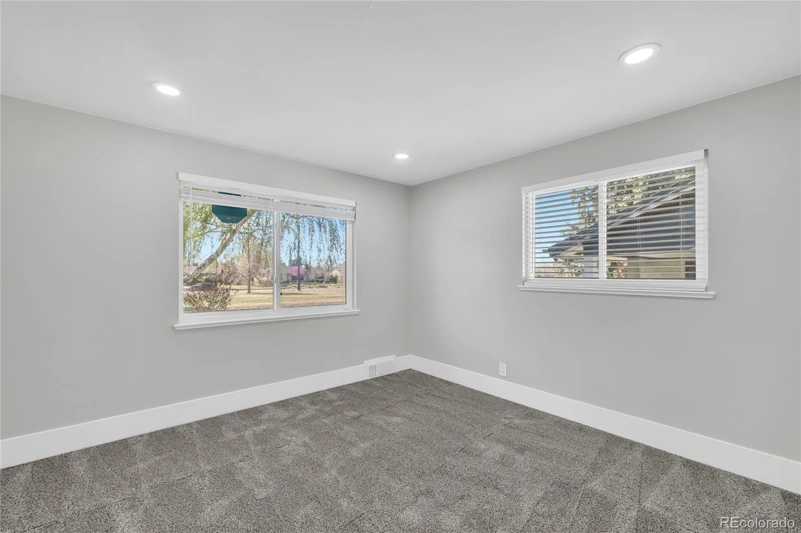 04072026143641 1600 40