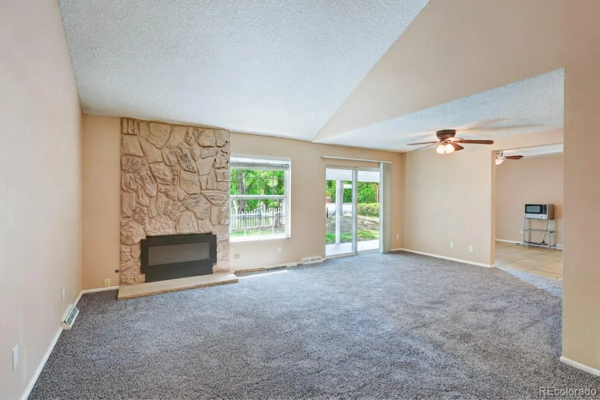 2826 S Wheeling Way Aurora CO 80014 | MLS #REC2321738 08212026020307 1200 6