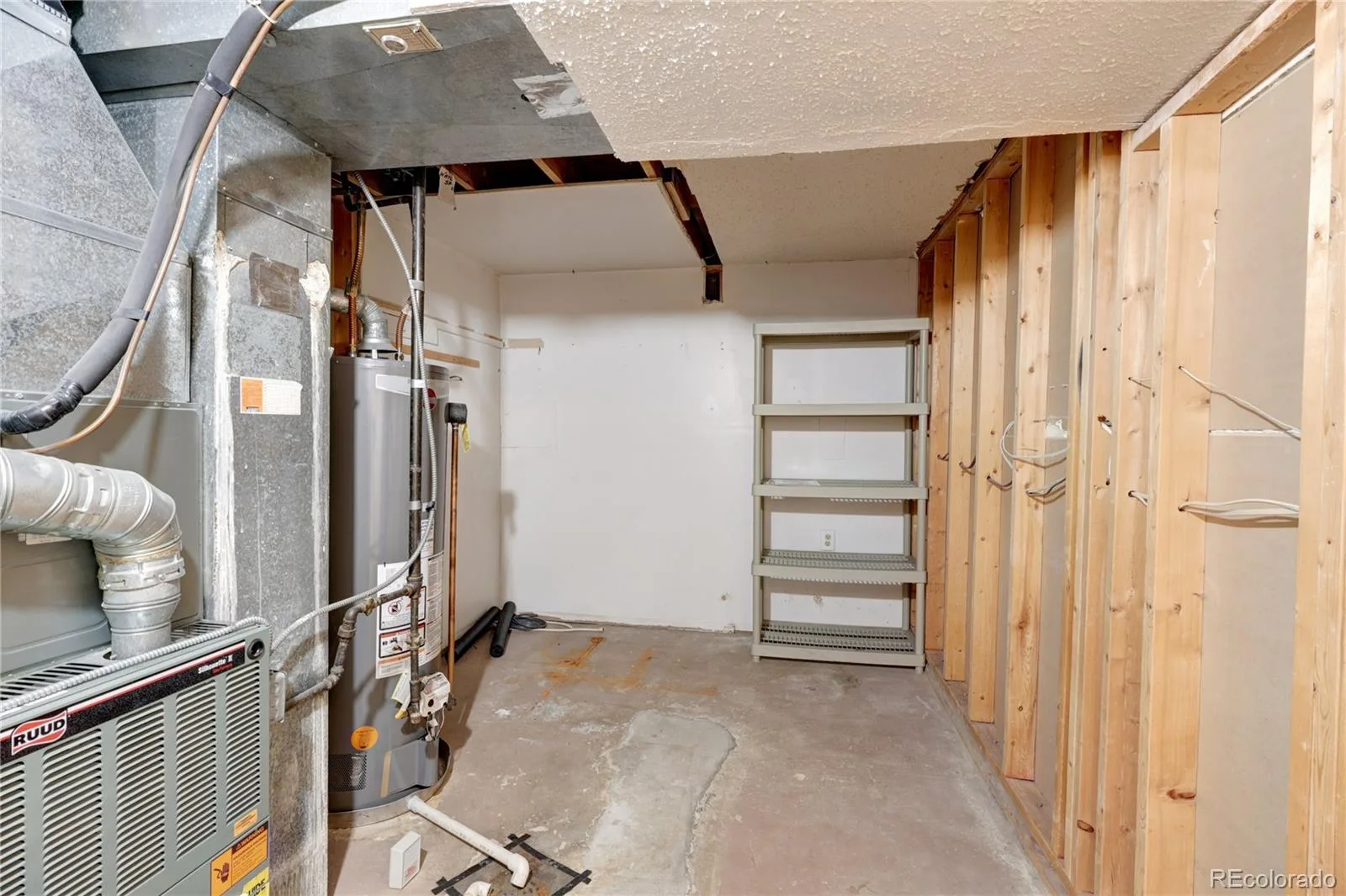 2826 S Wheeling Way Aurora CO 80014 | MLS #REC2321738 08212026020307 1600 40