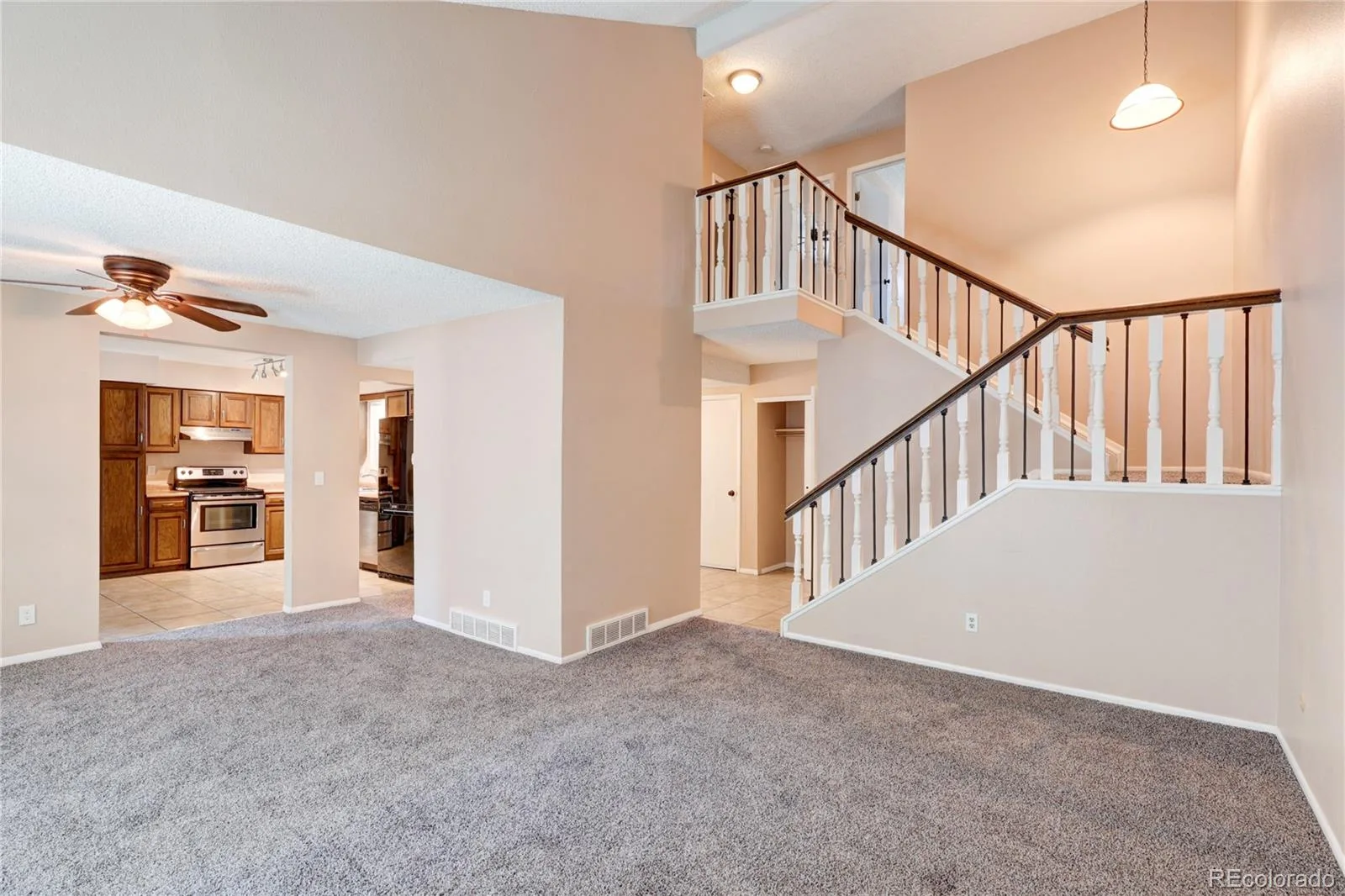 2826 S Wheeling Way Aurora CO 80014 | MLS #REC2321738 08212026020307 1600 7