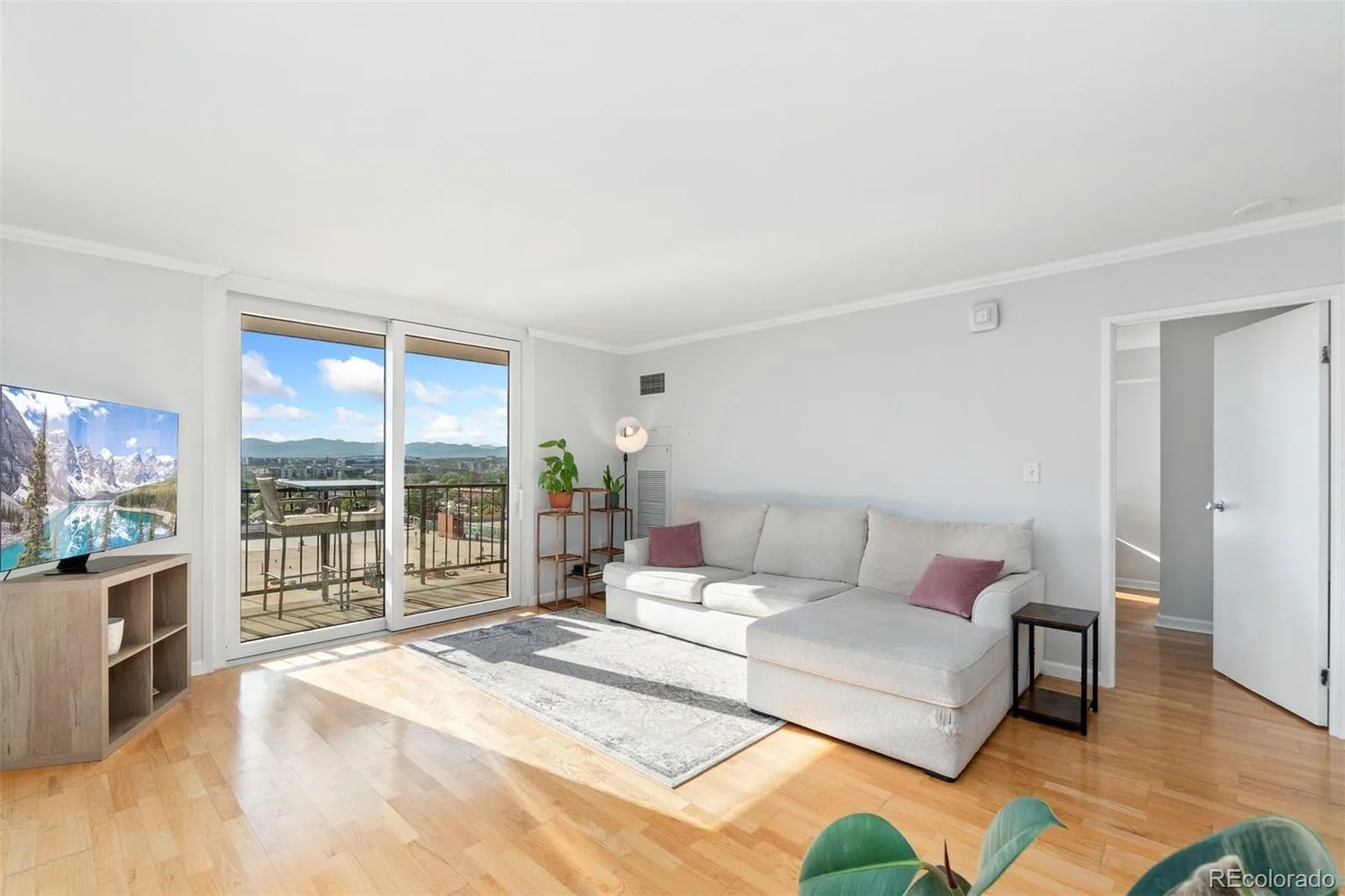 1301 Speer Boulevard #701 Denver CO 80204 | MLS #REC2324400 10152026194559 1600 2