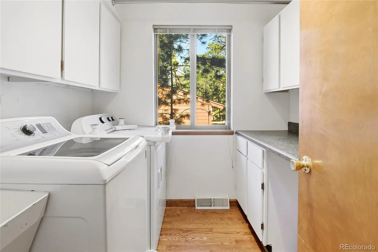 4148 Timbervale Drive Evergreen CO 80439 | MLS #REC2324633 06142026203802 1600 13