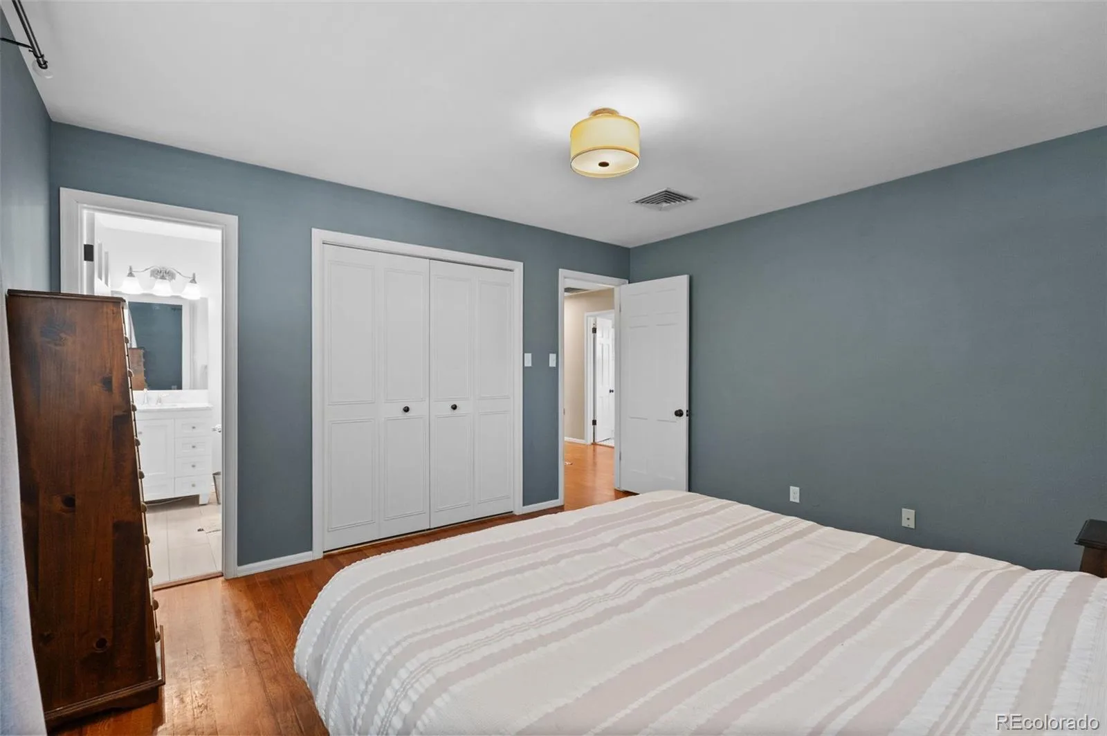 6551 S Williams Circle Centennial CO 80121 | MLS #REC2325372 10102026040051 1600 16