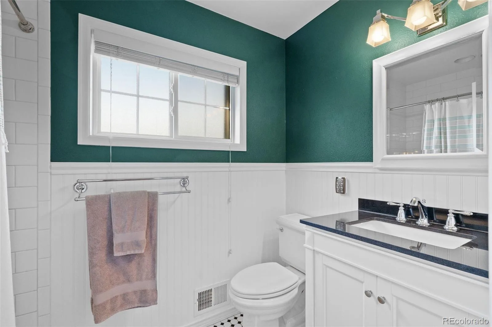 6551 S Williams Circle Centennial CO 80121 | MLS #REC2325372 10102026040051 1600 21